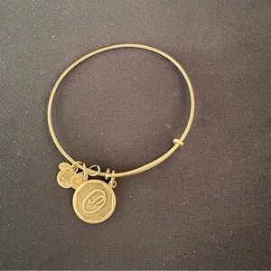💙Alex and Ani Pewter Letter O Bracelet with Charms and Minimalist Design
